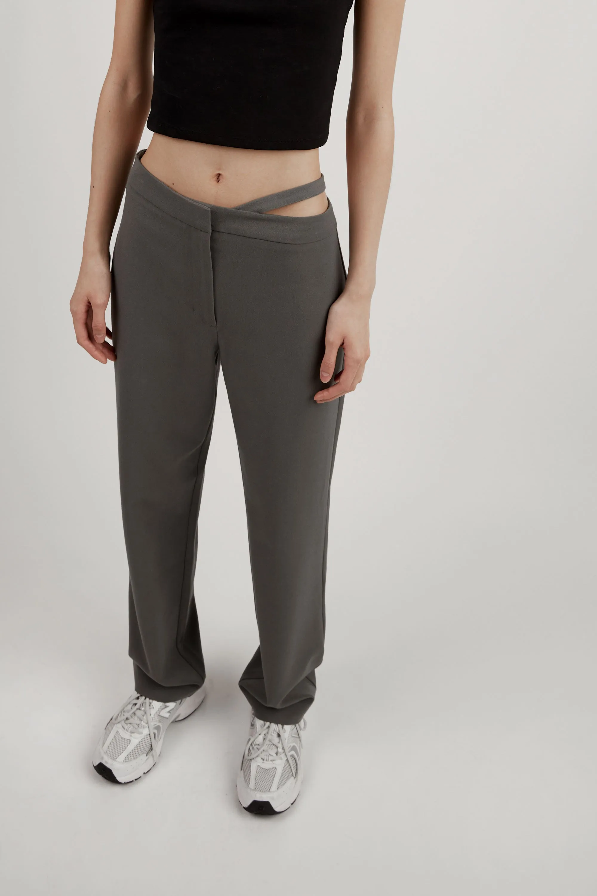 ASYMMETRIC WAIST PANT