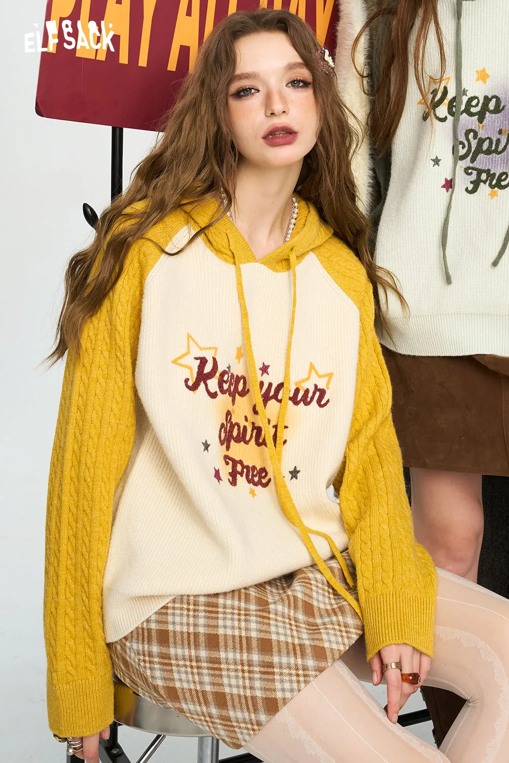 ELFSACK 2024 Winter New Arrivals Contrast Fried Dough Twists Raglan Sleeve Letter Printing Hooded Sweater Women