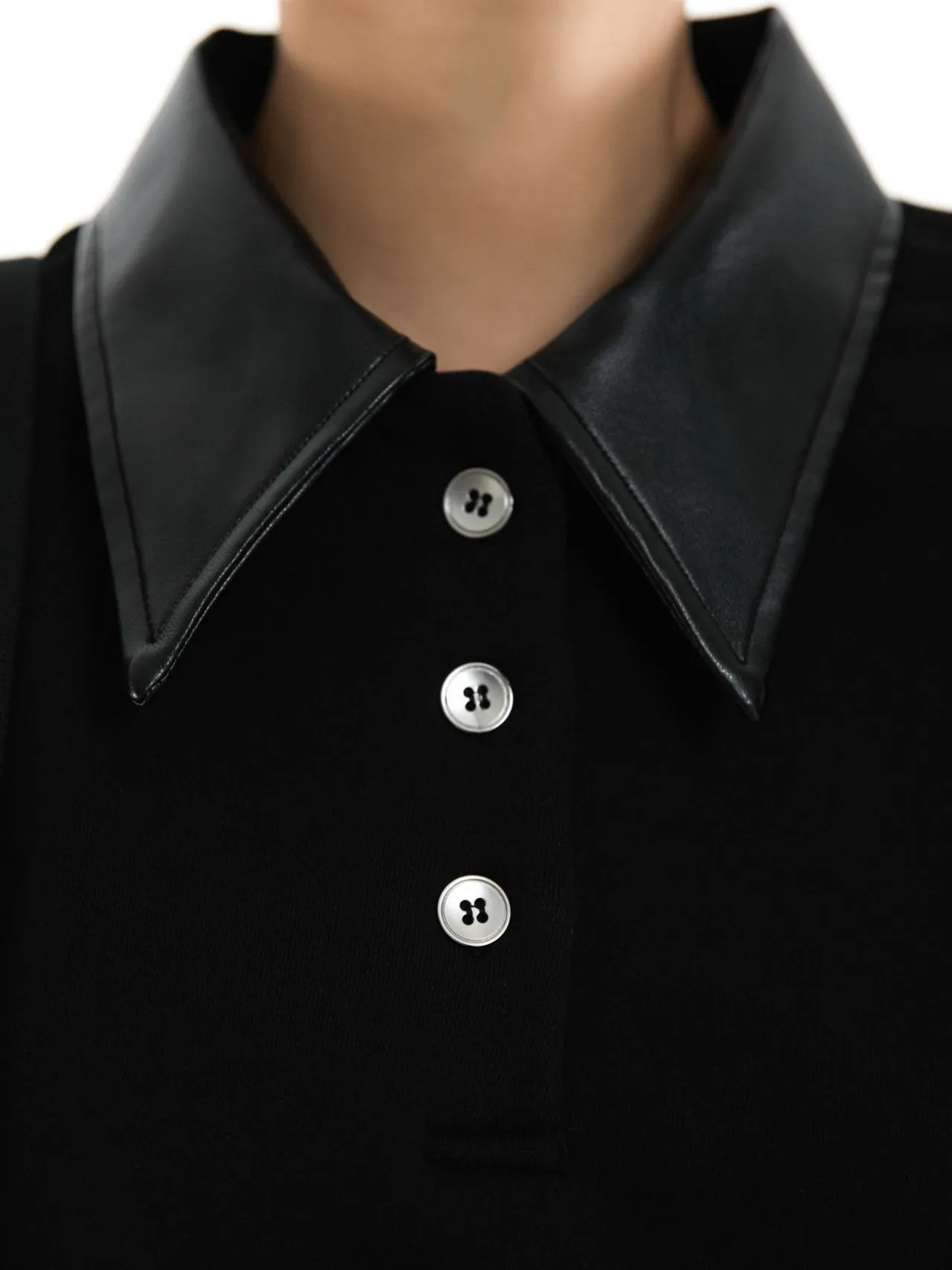 LEATHER COLLAR METAL BUTTONS OVERSIZED SWEATSHIRT