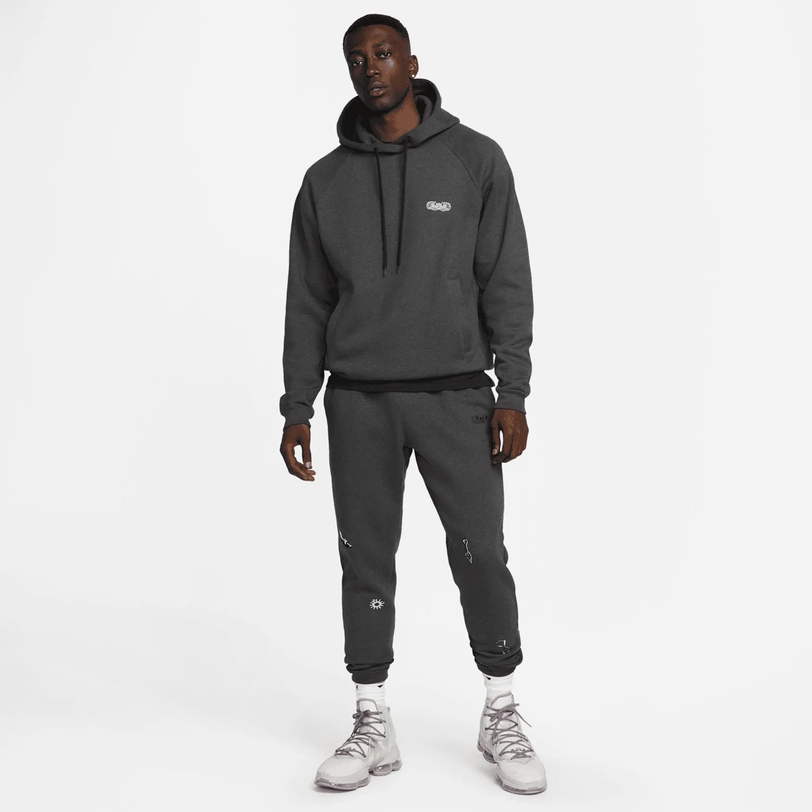 LeBron 'Strive For Greatness' Fleece Pants - Black Heather