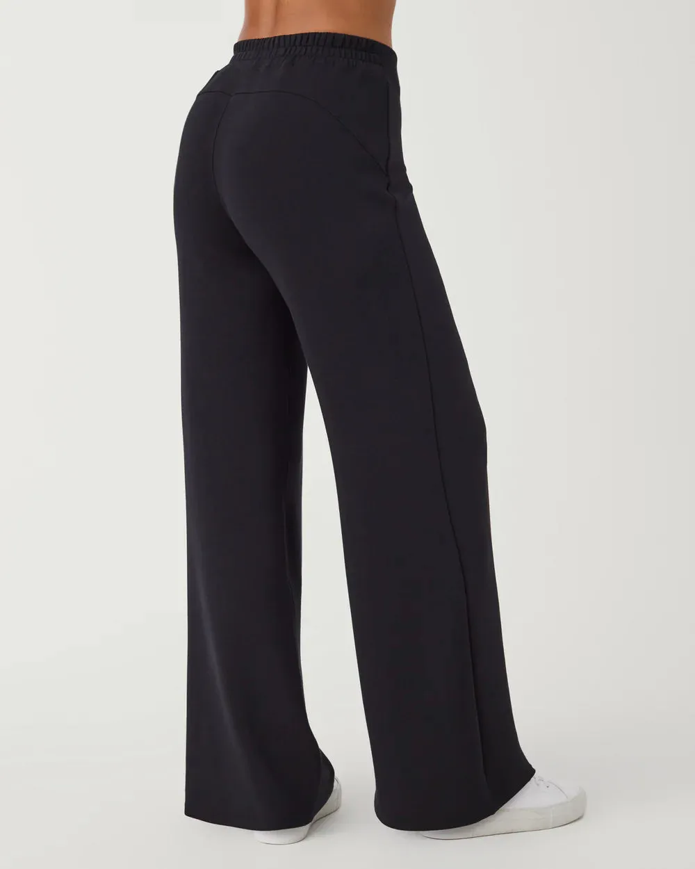 SPANX AirEssentials Wide Leg Pant