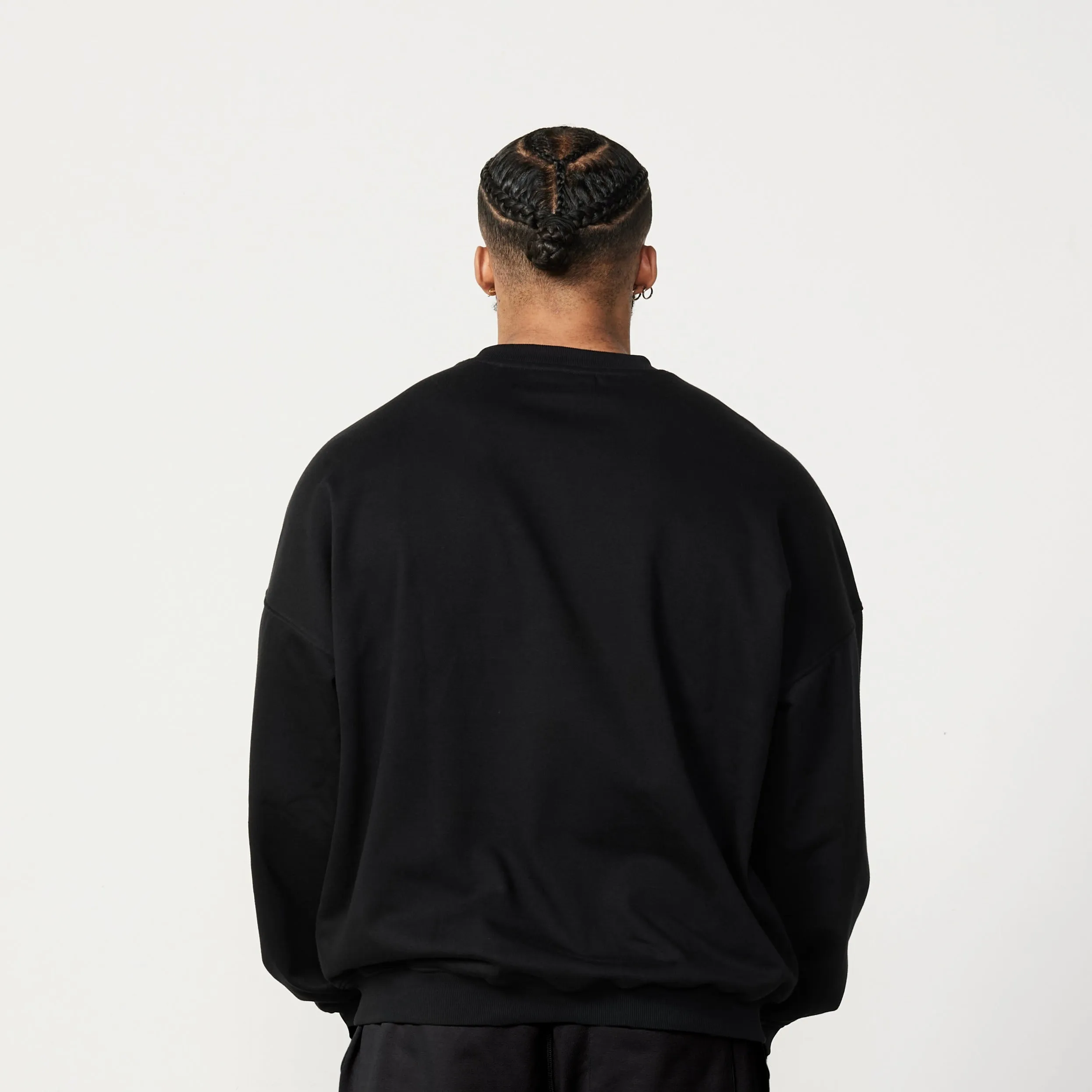 Vanquish Essential Black Oversized Sweatshirt